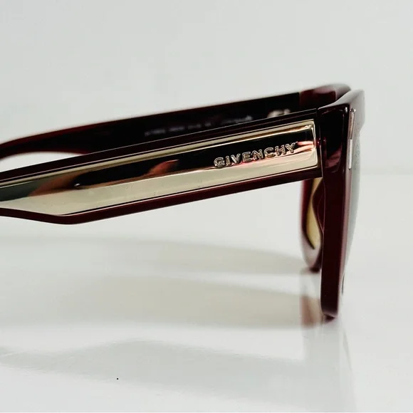 Givenchy Square Oversized Sunglasses     GV 7015/S - Picture 3 of 7